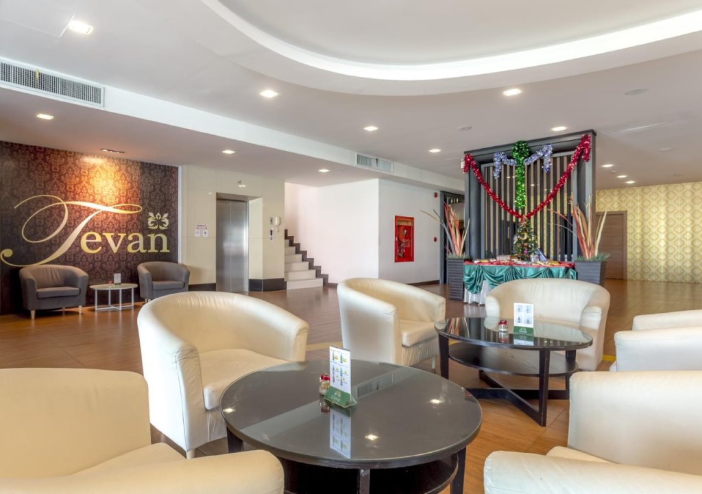 Паттайя: Tevan Jomtien Pattaya