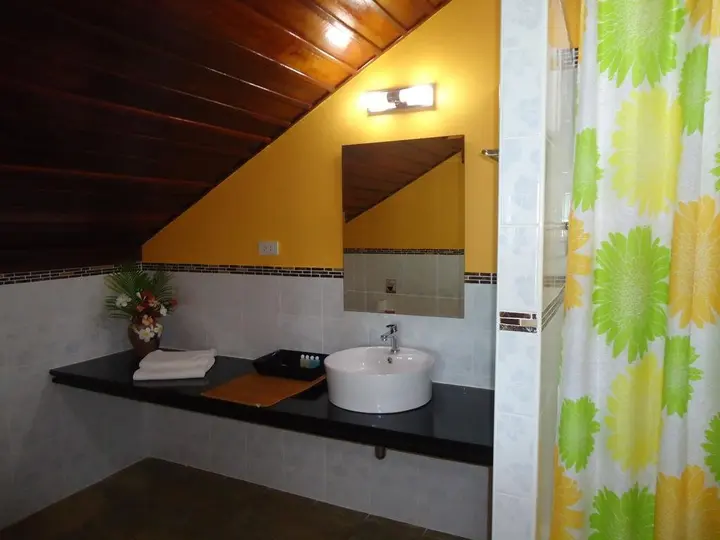 Ханом: Sea Breeze House, Naiplao Beach