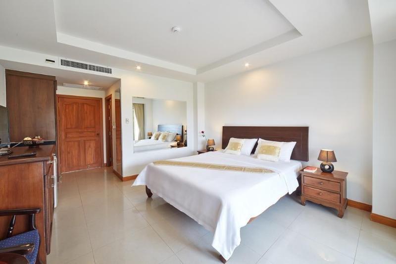 Surin Sabai Condominium — фото 4