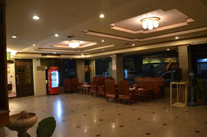 Лоэй: Phuluang Hotel