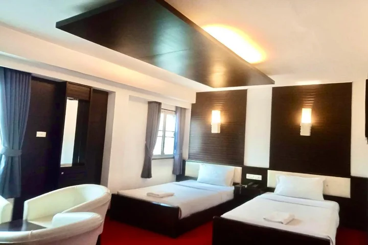 Лоэй: Phuluang Hotel