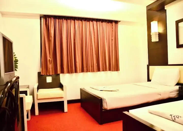 Лоэй: Phuluang Hotel