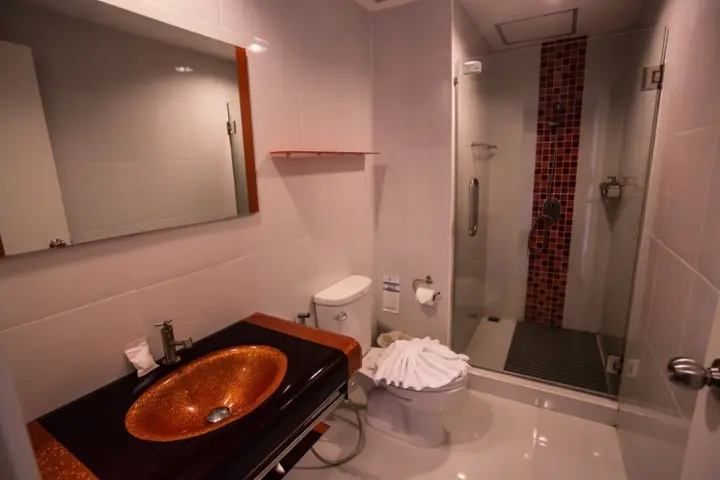 Накхонситхаммарат: Original Orange Hotel