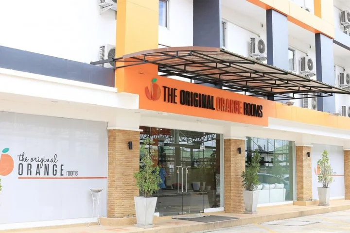Накхонситхаммарат: Original Orange Hotel