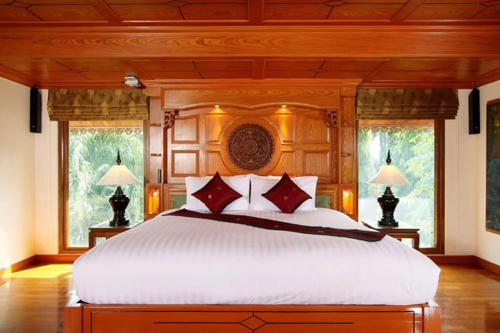 Кату: Reuan Thai Villa
