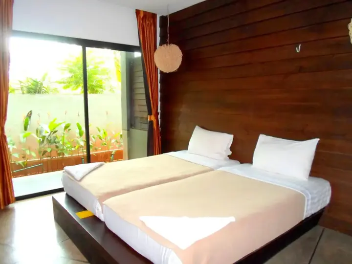 Сураттхани: Naraya Riverside Resort