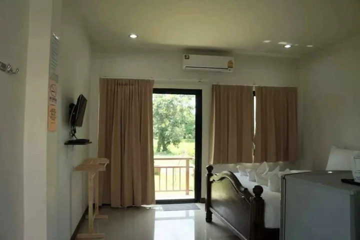Нанг-Ронг: Suanmak Resort