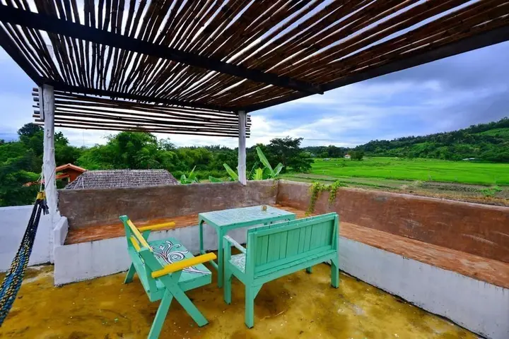 Маерим: Youdin Kindee Farmstay