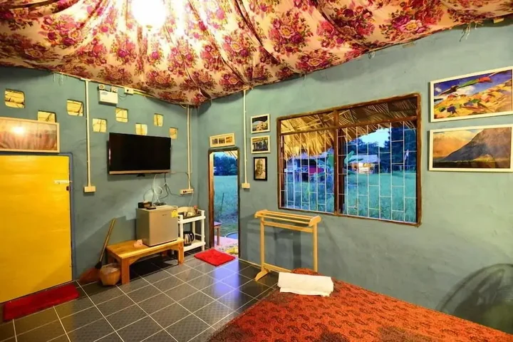 Маерим: Youdin Kindee Farmstay