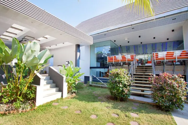 Паттайя: Royale Grand Villa