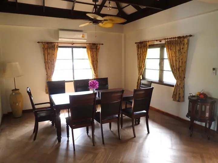 Клаенг: Rayong Rental Rock Garden