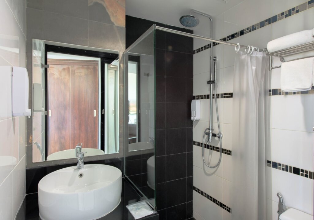 Кхонкэн: Ingtara Hotel