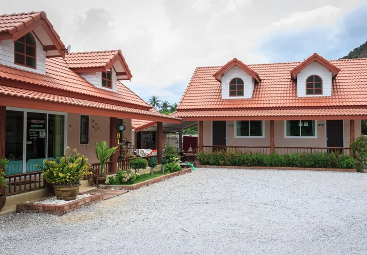 Ханом: Khaolom Resort