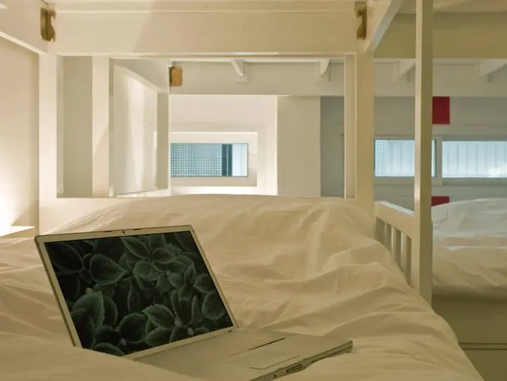 Бангкок: HQ hostel Silom