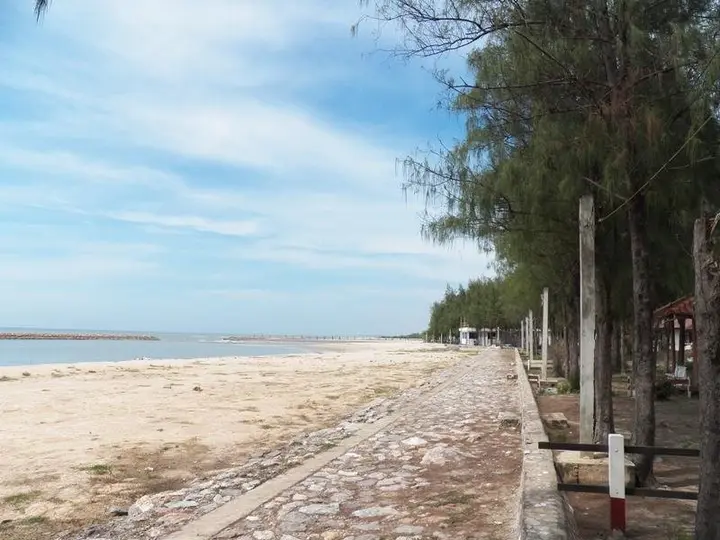 Пхетчхабури: Cha-Am Royal Beach Hotel