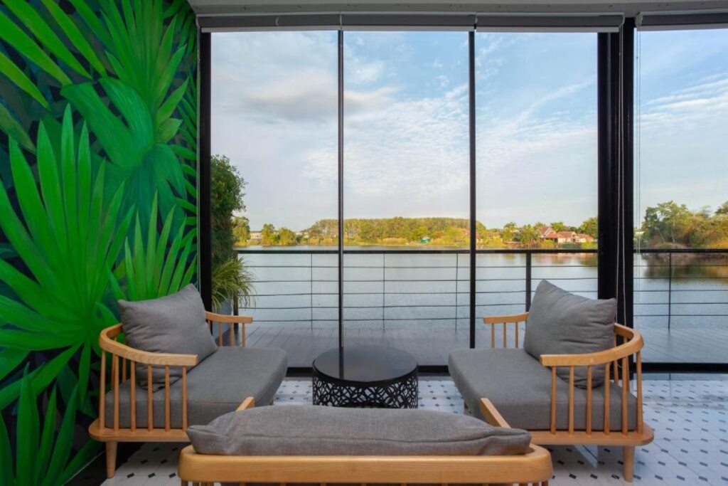Муанг: Antiya Hotel Phuket