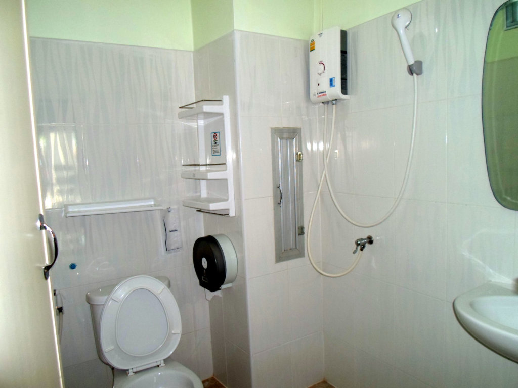 Сураттхани: Papangkorn House