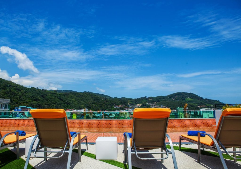 Пхукет: The Crib Patong