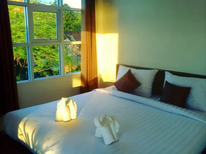 Сатхингпхра: Bed and Boat Ao Payoon Resort