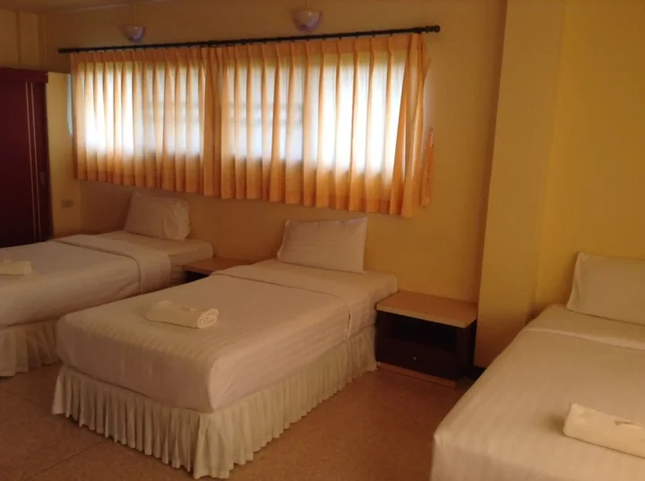 Варин-Чамрап: Srisomthai Hotel