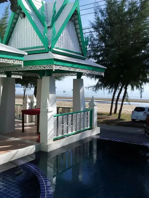 Сам-Рои-Йот: Samroiyod Beach Resort