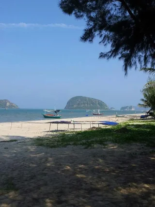 Сам-Рои-Йот: Samroiyod Beach Resort