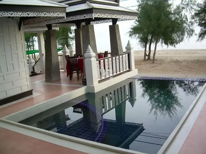 Сам-Рои-Йот: Samroiyod Beach Resort