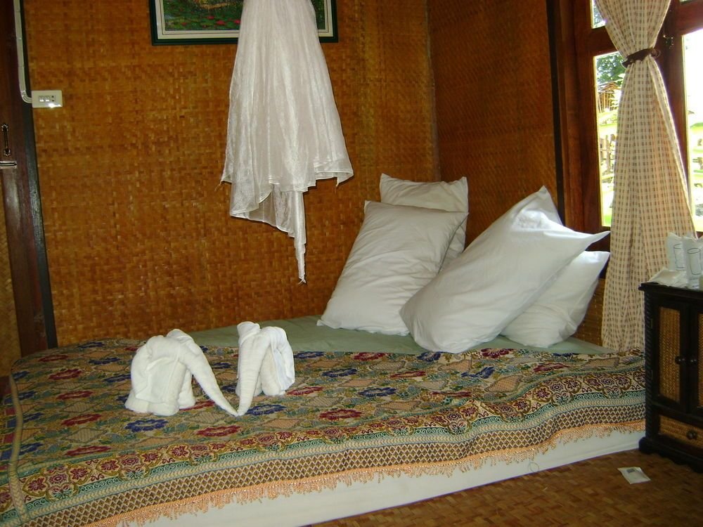 Паи: BaanNumhoo Homestay Resort & Camping