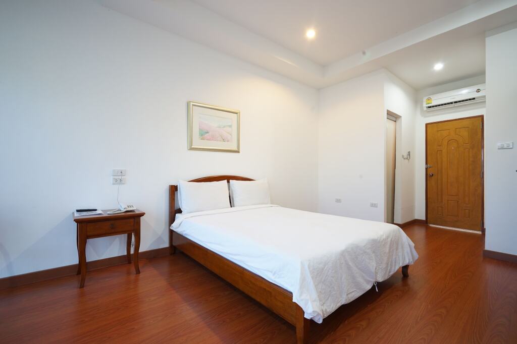 Варин-Чамрап: Baan Suan Khunta Golf Resort