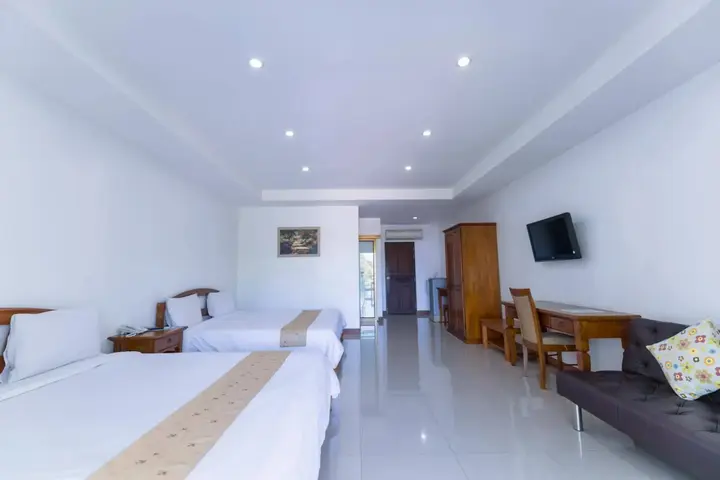 Варин-Чамрап: Baan Suan Khunta Golf Resort