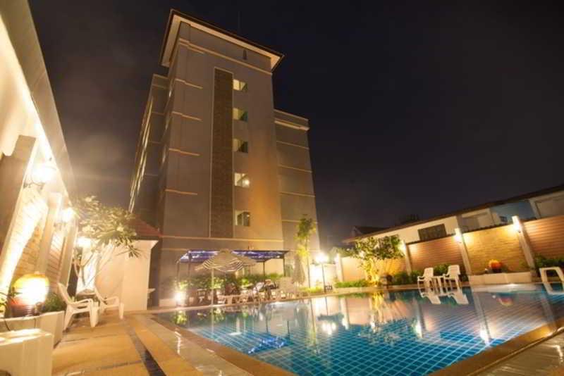 Паттайя: Suksabai Residence