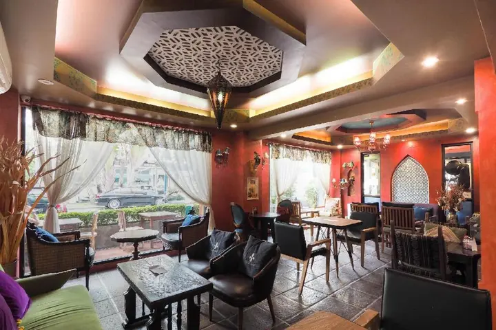 Чиангмай: OYO 995 Blue Cafe Apartment