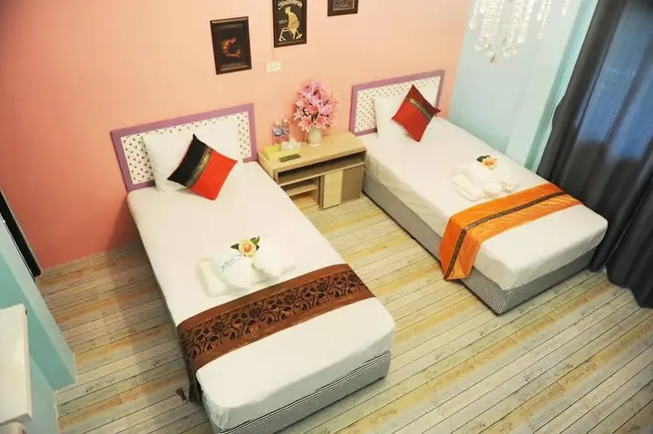 Наратхиват: Paksina Resort.