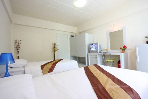 Кату: Dibuk Apartment