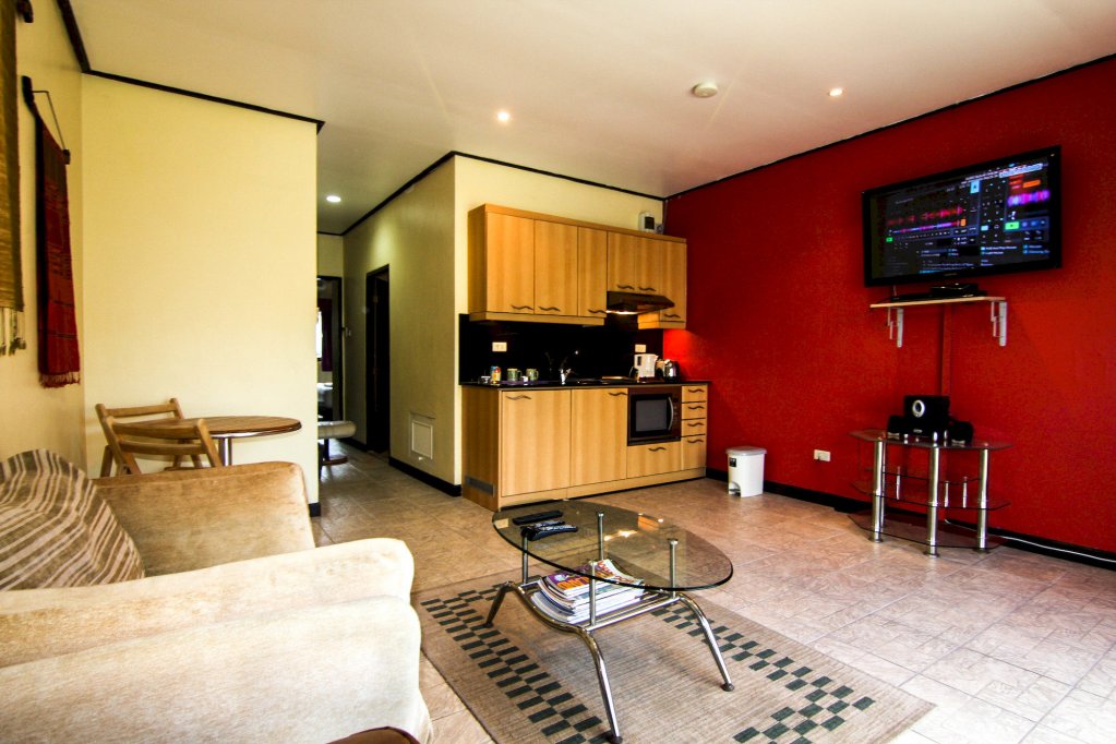 Муанг: Angus O'Tool's Irish Pub Guesthouse