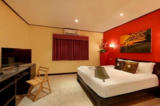 Муанг: Angus O'Tool's Irish Pub Guesthouse