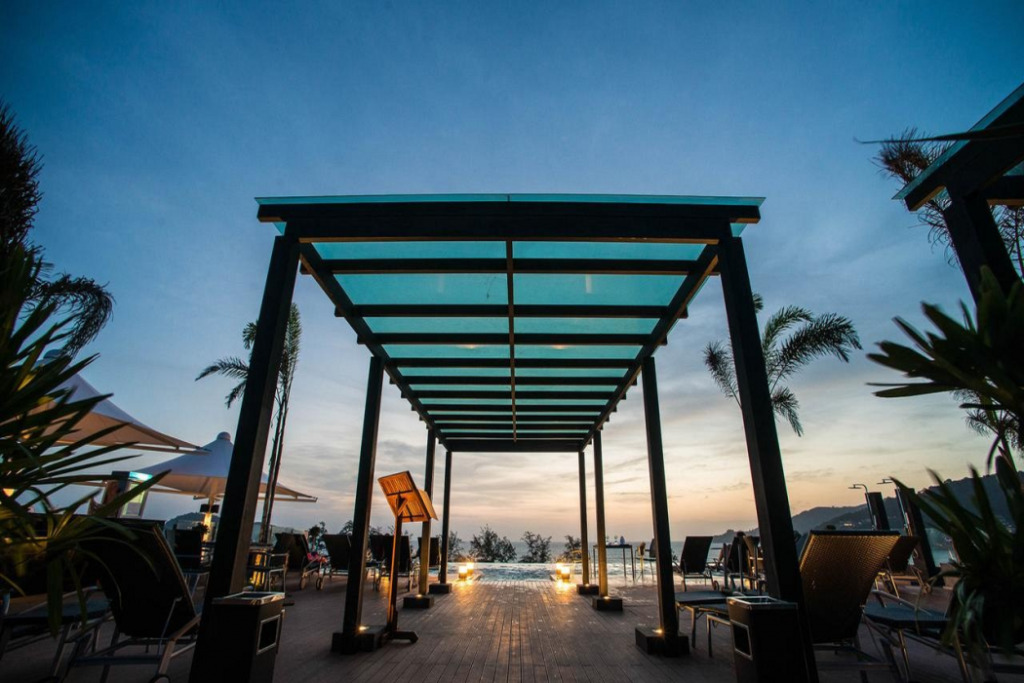 Пхукет: The Charm Resort Phuket