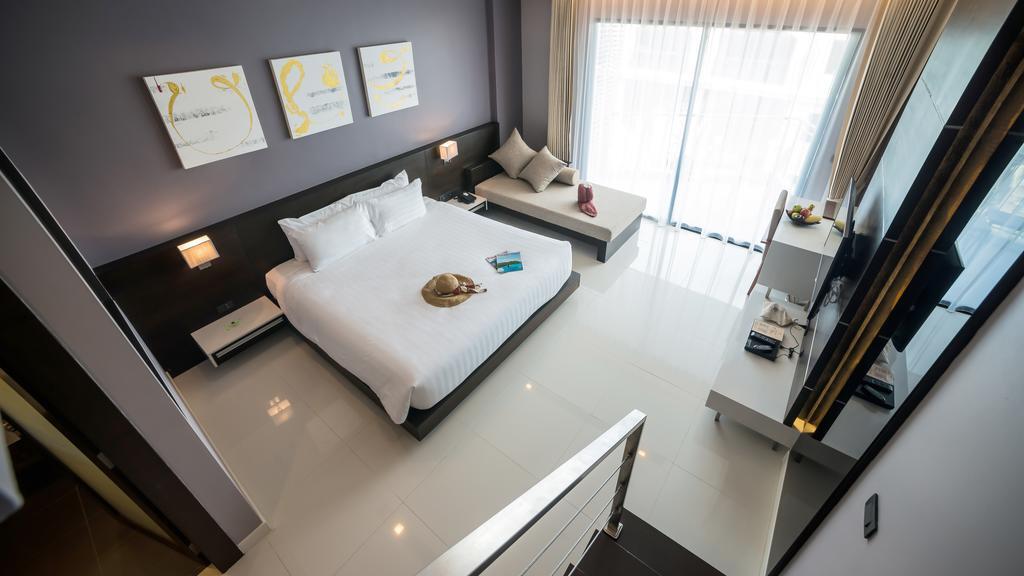 Пхукет: The Charm Resort Phuket