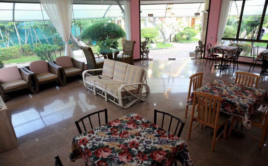 Пхитсанулок: Talekaew Resort