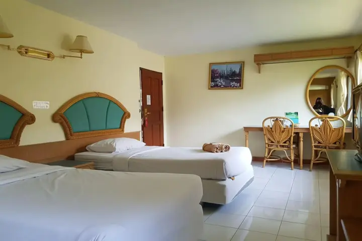 Пхитсанулок: Talekaew Resort