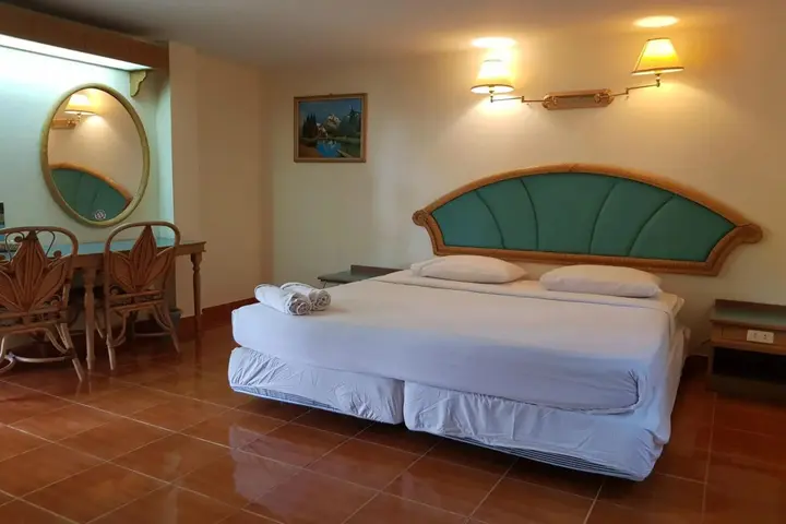 Пхитсанулок: Talekaew Resort