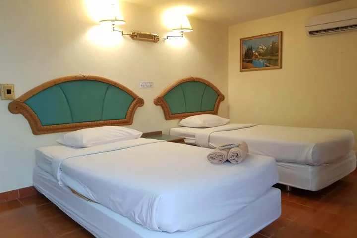 Пхитсанулок: Talekaew Resort