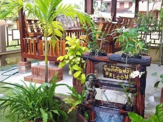Пхитсанулок: Tossawan Guesthouse