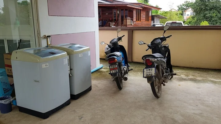 Пхитсанулок: Tossawan Guesthouse