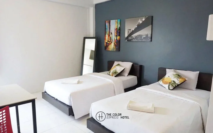 Накхонситхаммарат: The Color Express Hotel