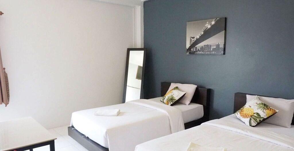 Накхонситхаммарат: The Color Express Hotel