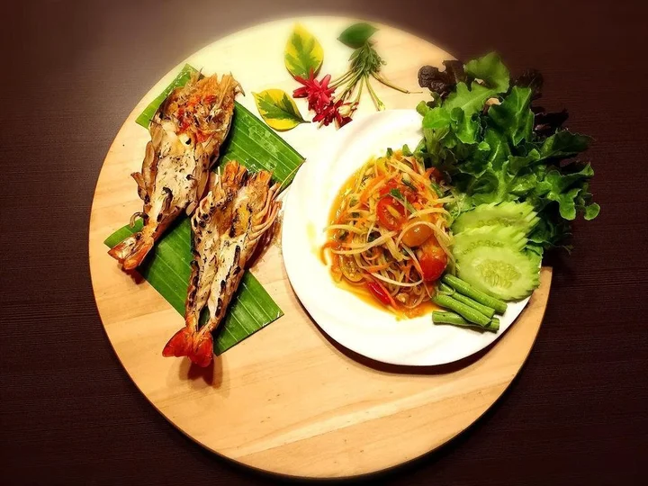 Сураттхани: Ruean Thai Nai Bang by Pansak Resort