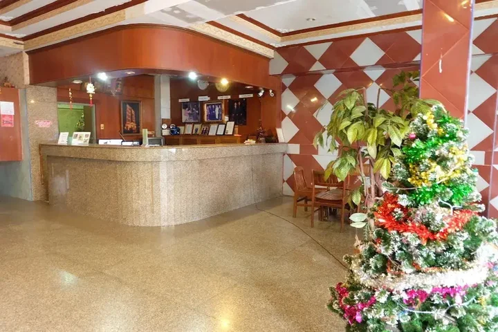 Садао: Satit Padang Hotel