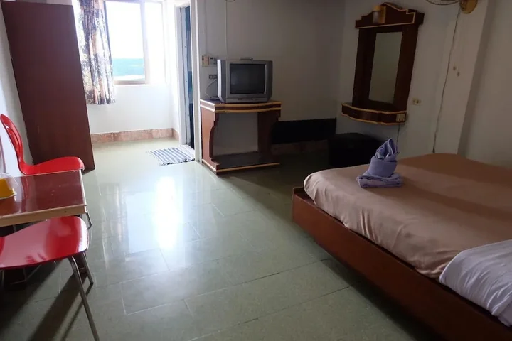 Садао: Satit Padang Hotel