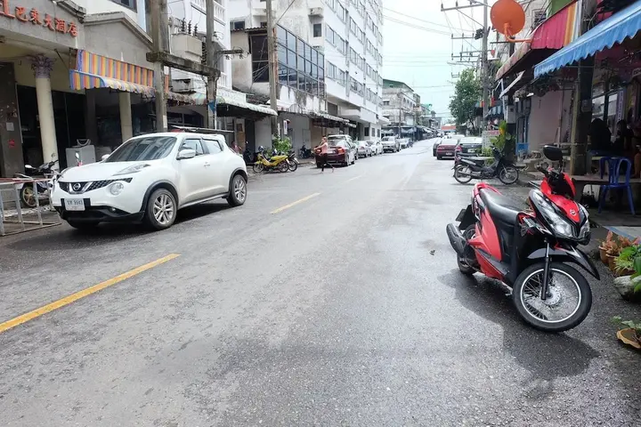 Садао: Satit Padang Hotel